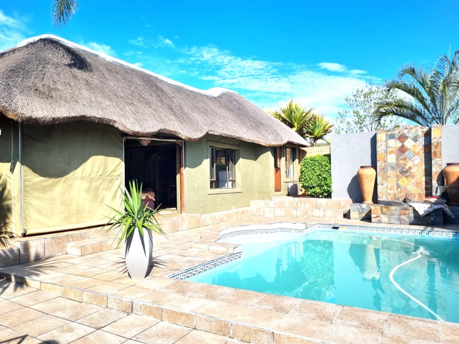 4 Bedroom Property for Sale in Winterhoek Park Eastern Cape